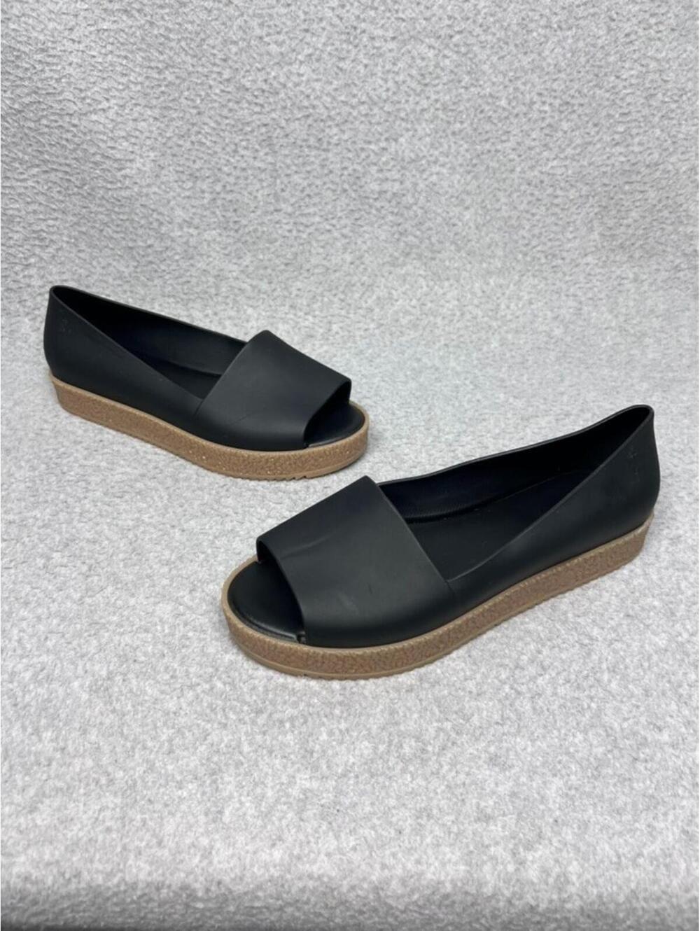 Melissa Black Platform Peep Toe Slip On Flats Eco Friendly Scented 8 US/39 EUR